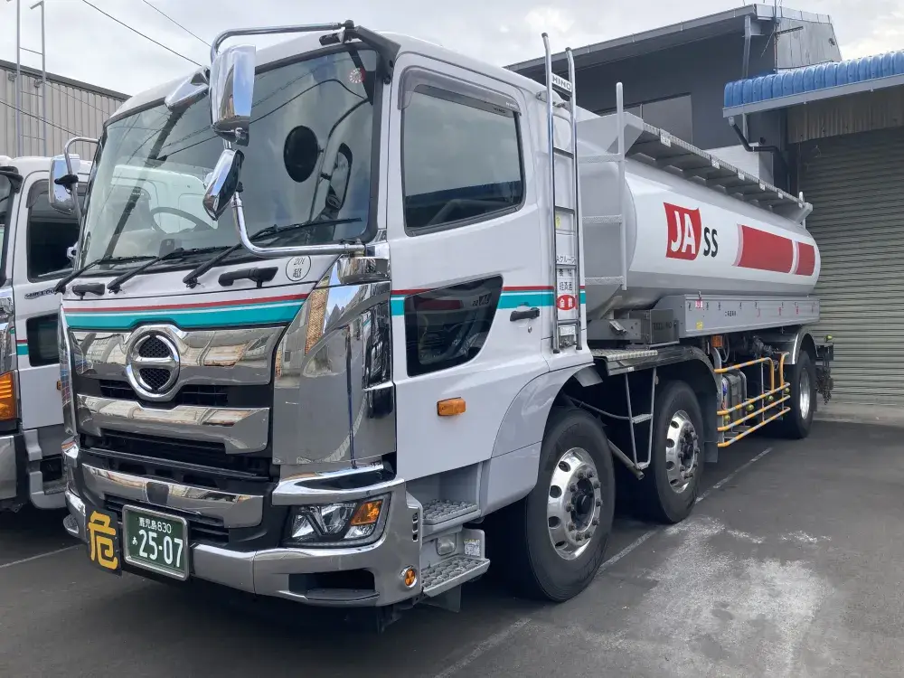 タンクローリー運転手