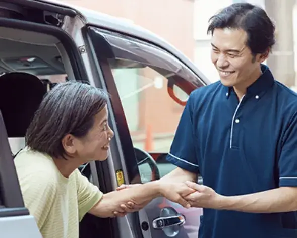 デイサービス送迎ドライバー