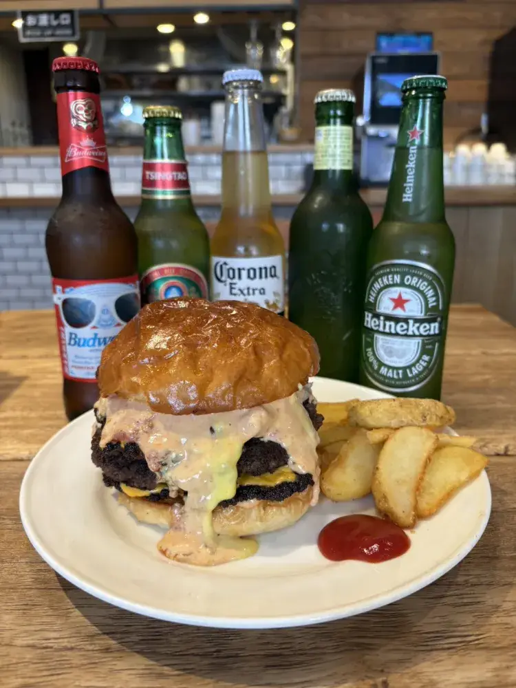 ハンバーガー屋さんのディナー帯スタッフ