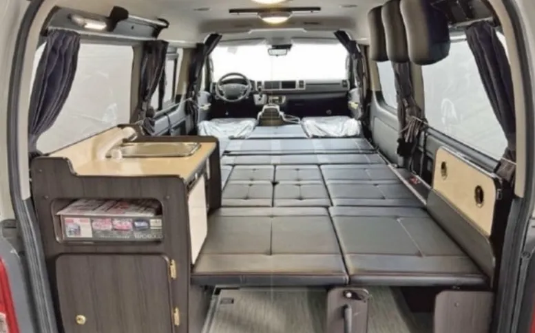 キャンピングカー制作