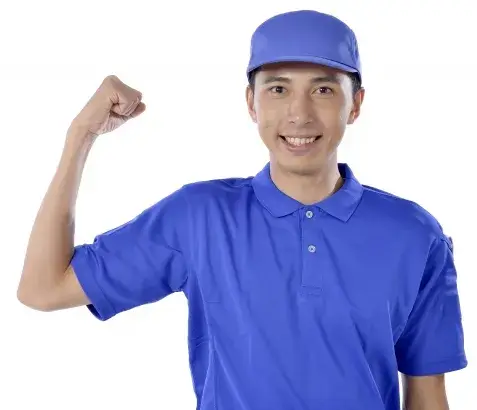 年間休日126日　建物の検査スタッフ