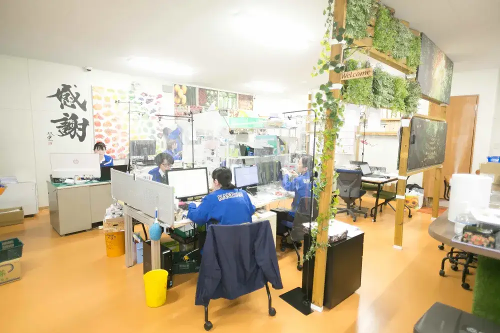 青果卸会社の事務（データ入力・伝票発行）