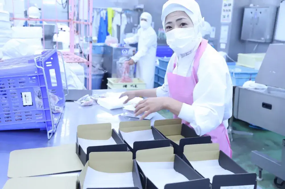 食品工場でのお肉ギフト製造